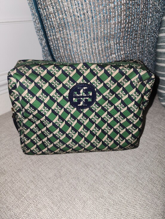 Tory Burch Handbags - Tory Burch Green, Navy & Cream Geometric Logo Cosmetic Pouch